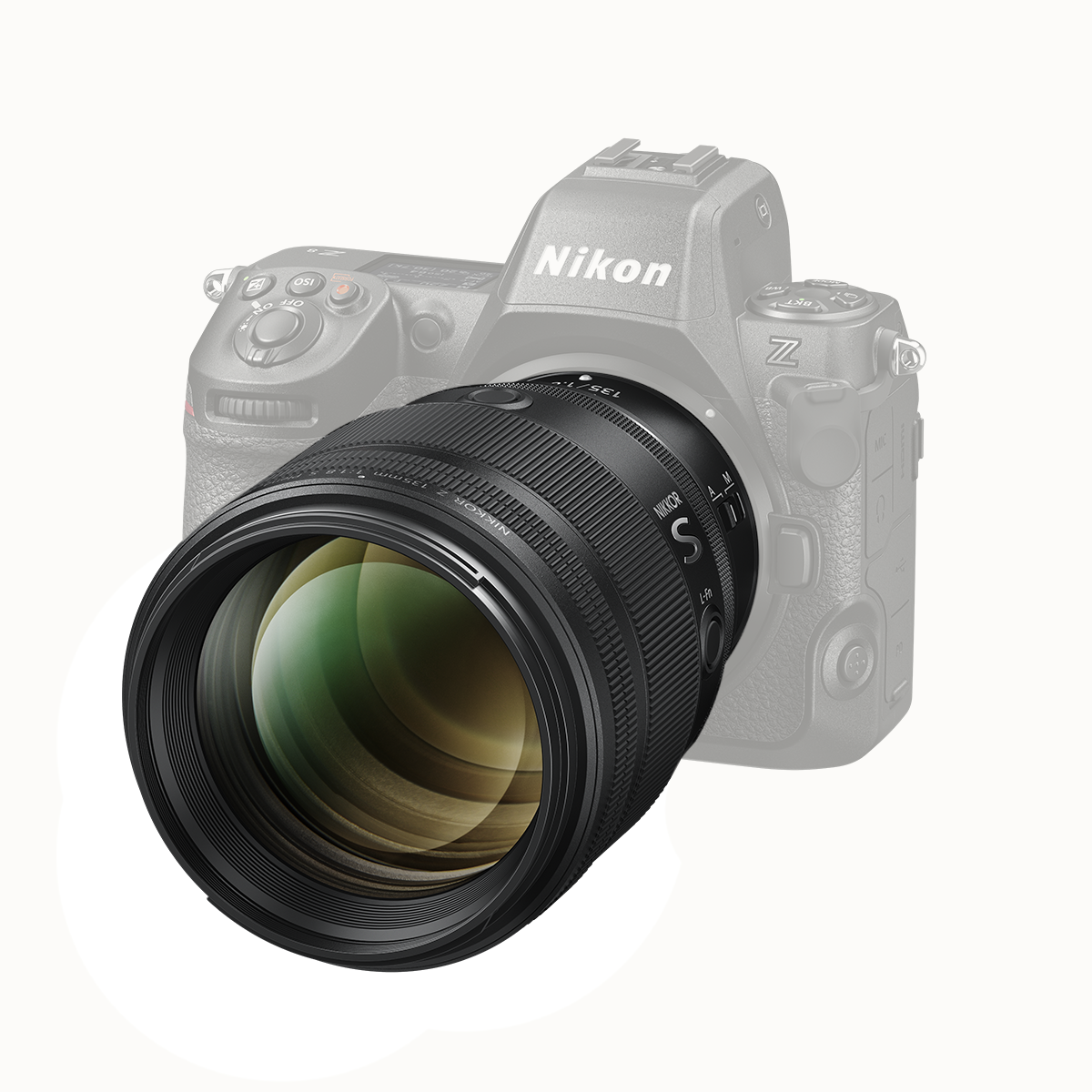 NIKKOR Z 135mm f/1.8 S Plena