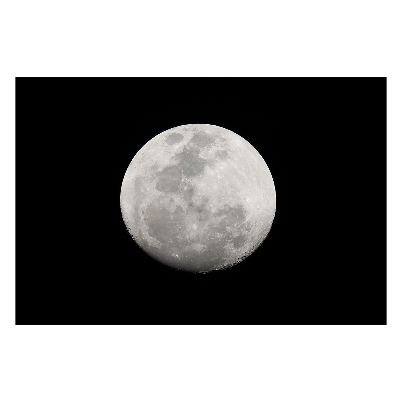 Canon RF 200-800mm F6.3-9 IS USM