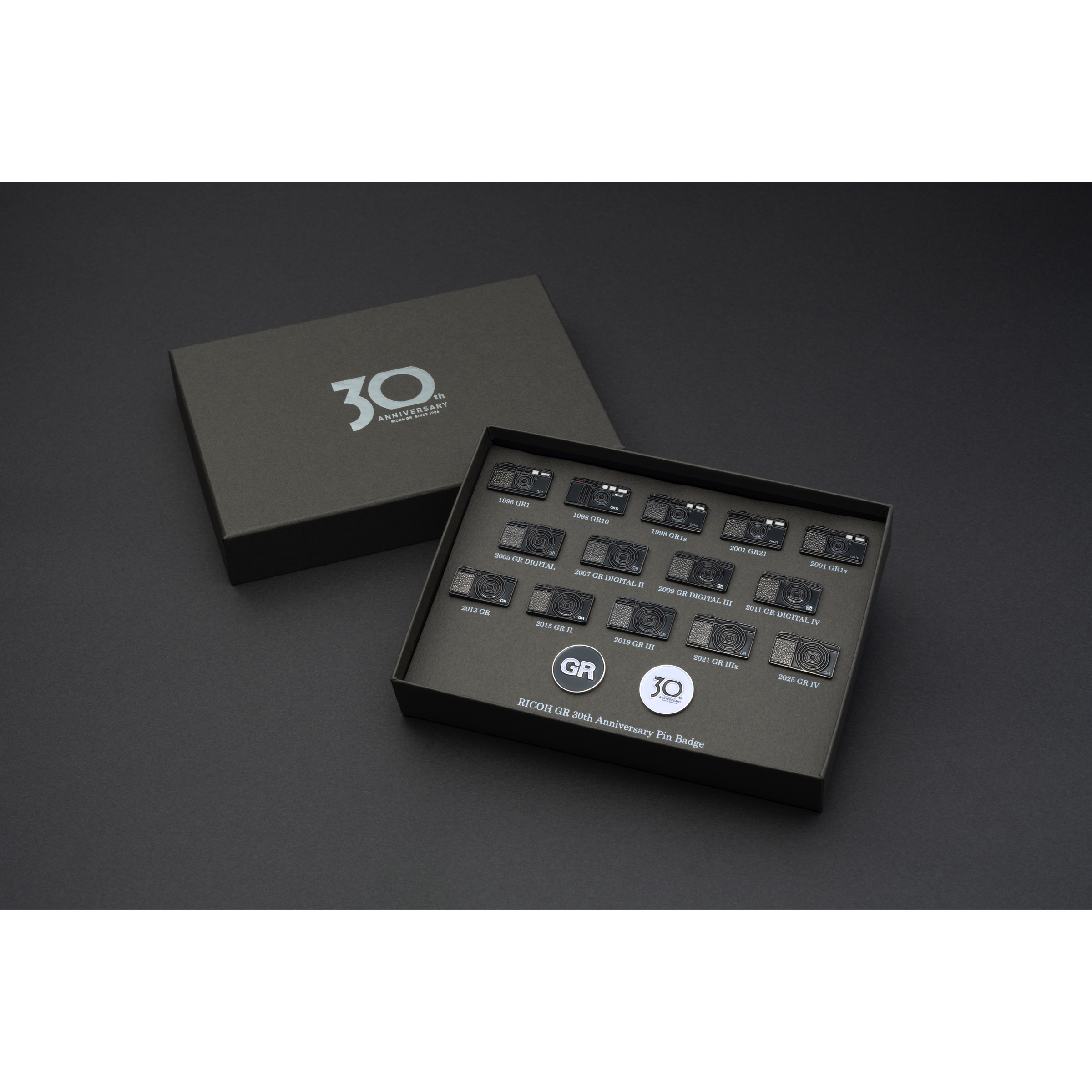 Ricoh GR IV 30th Anniversary Edition Kit